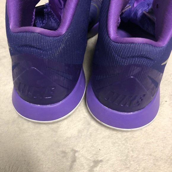 Nike Lunar Hyperquickness Purple Basketball Shoes - Picture 6 of 6